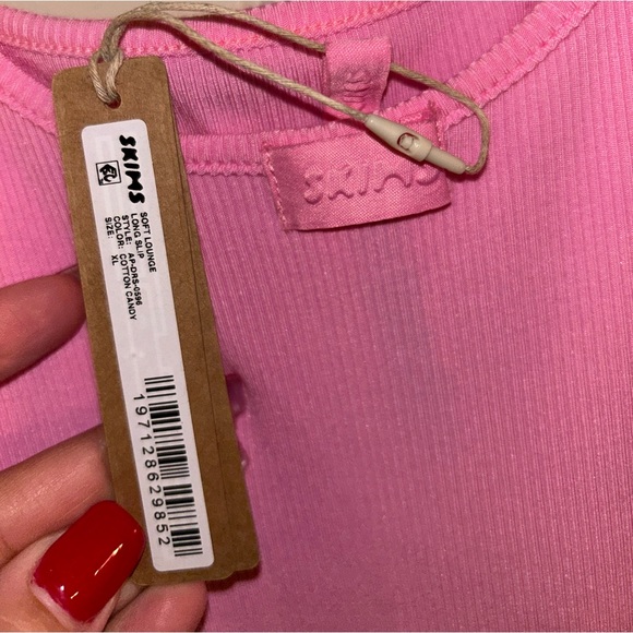 Skims X-large bubblegum pink slip dress maxi NWT - Picture 5 of 7